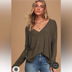 Lulus Green V-Neck Ribbed Loose Fit Long Sleeve Top